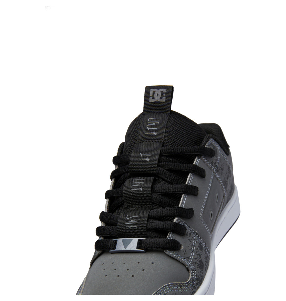 STAR WARS X MANTECA 4 (Black/Metallic Silver)