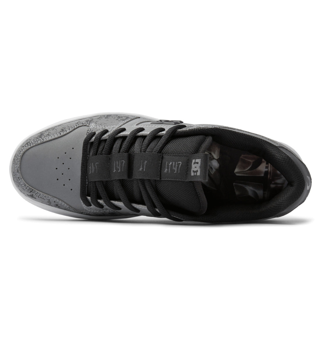 STAR WARS X MANTECA 4 (Black/Metallic Silver)