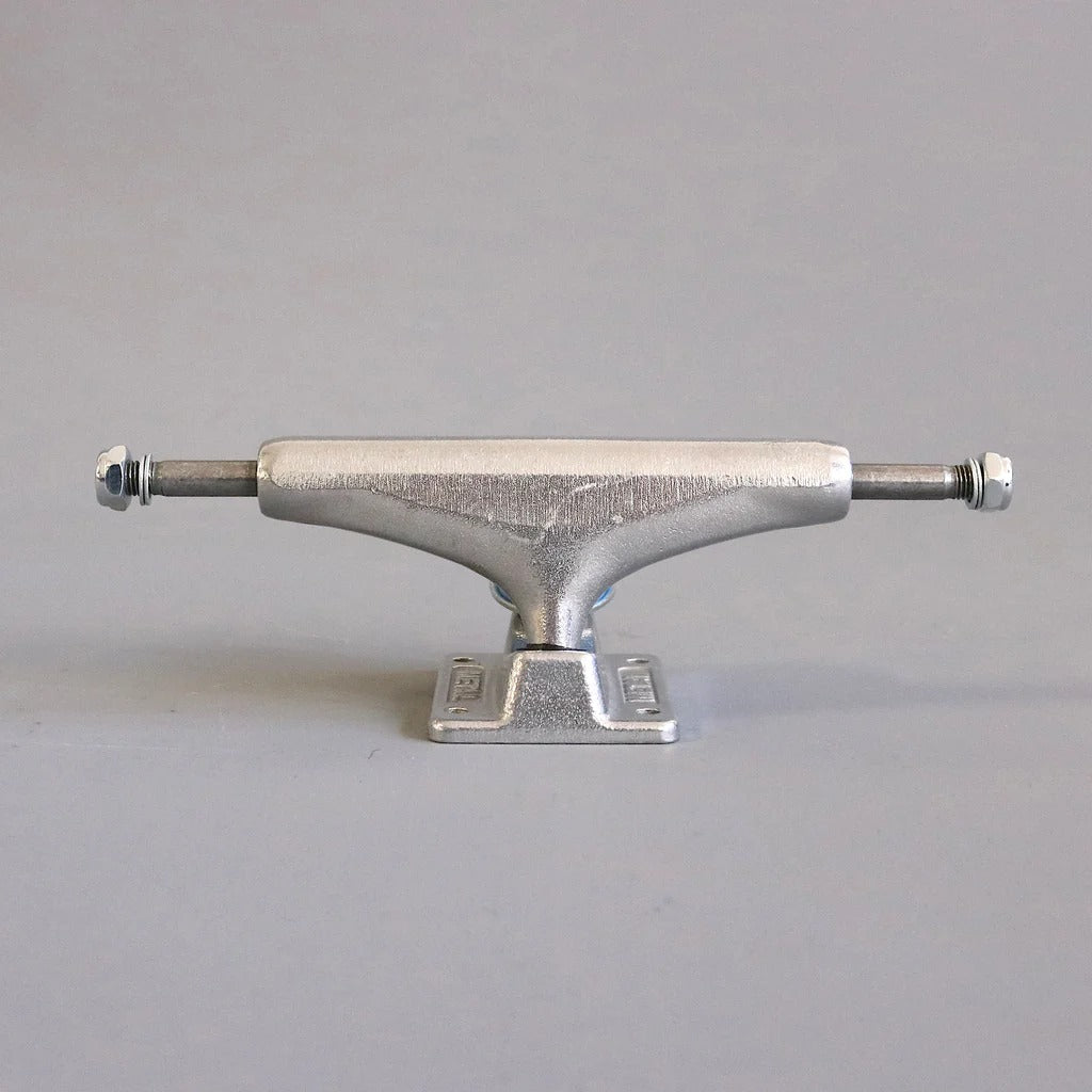 Picture Wheel Trucks (Silver OG)